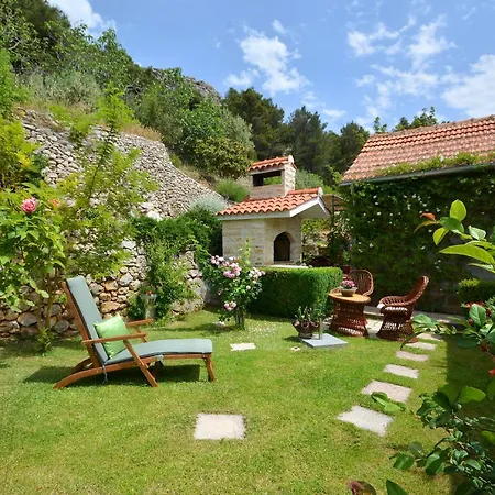 아파트 Artsy Klis